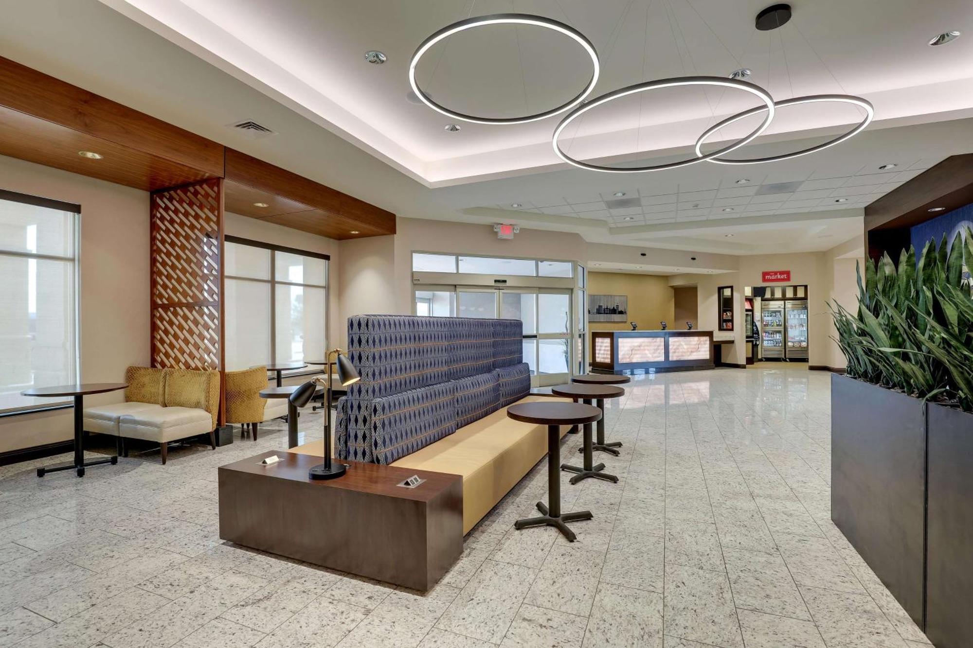 Drury Inn & Suites Lafayette In 외부 사진