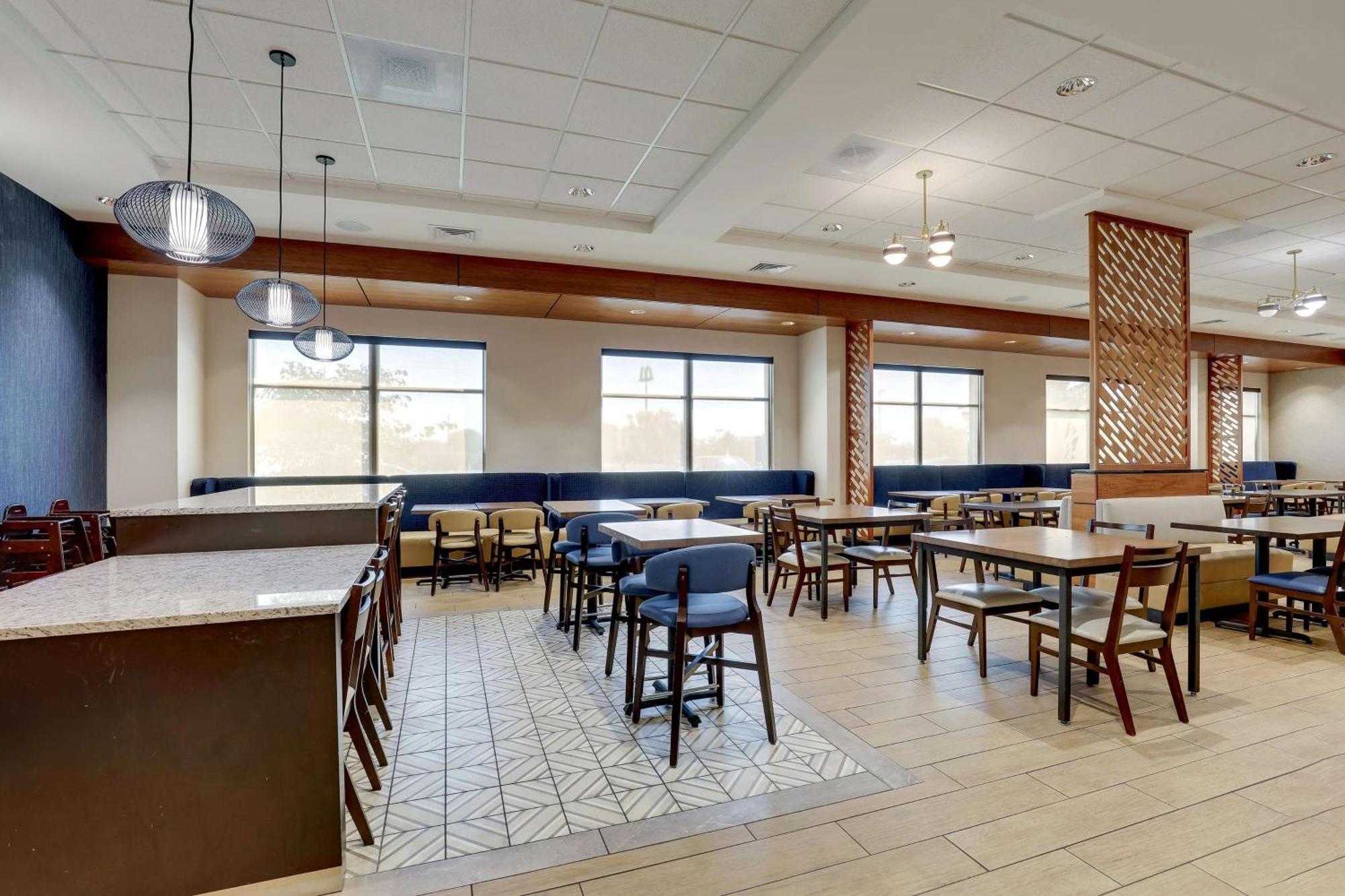 Drury Inn & Suites Lafayette In 외부 사진