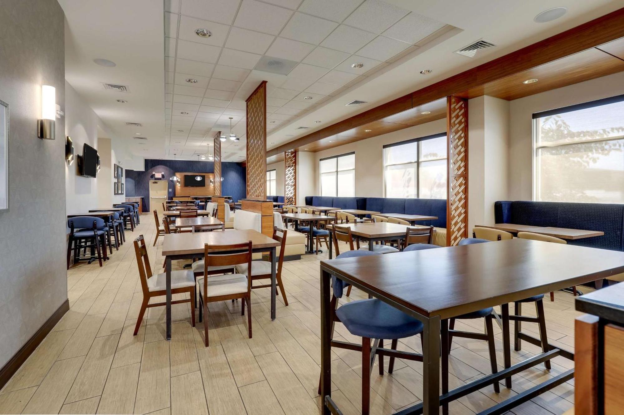 Drury Inn & Suites Lafayette In 외부 사진